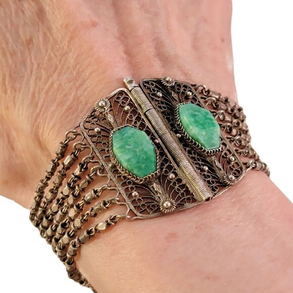 Vintage Silver Middle Eastern Filligree Green Stone Strand Bracelet - Picture 2 of 7